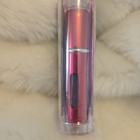 Travalo Red Perfume Sprayer For Travel - Picture 3 of 3